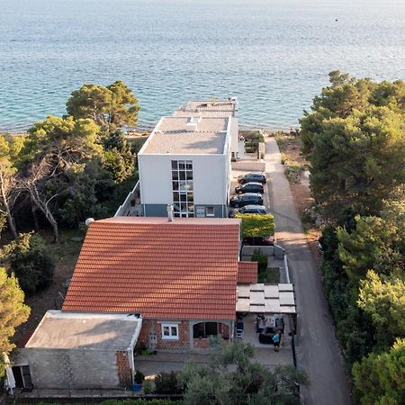 Apartment Anamaria With Seaview 佩特坎内 外观 照片