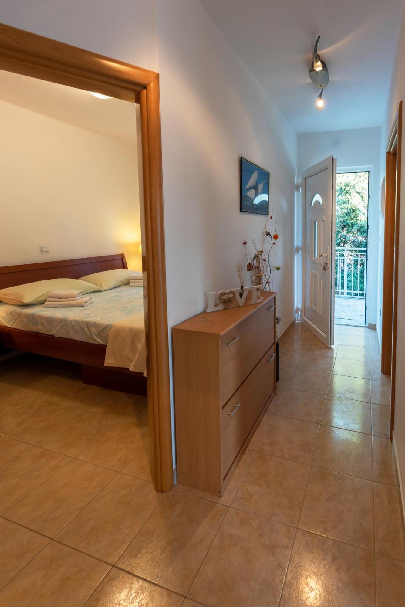 Apartment Anamaria With Seaview 佩特坎内 外观 照片