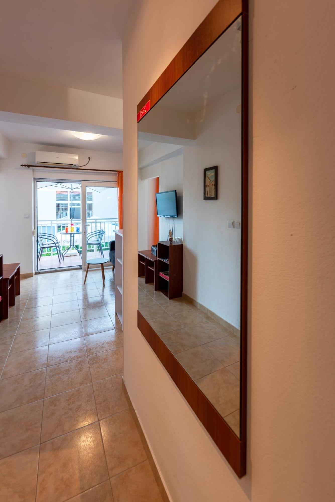 Apartment Anamaria With Seaview 佩特坎内 外观 照片