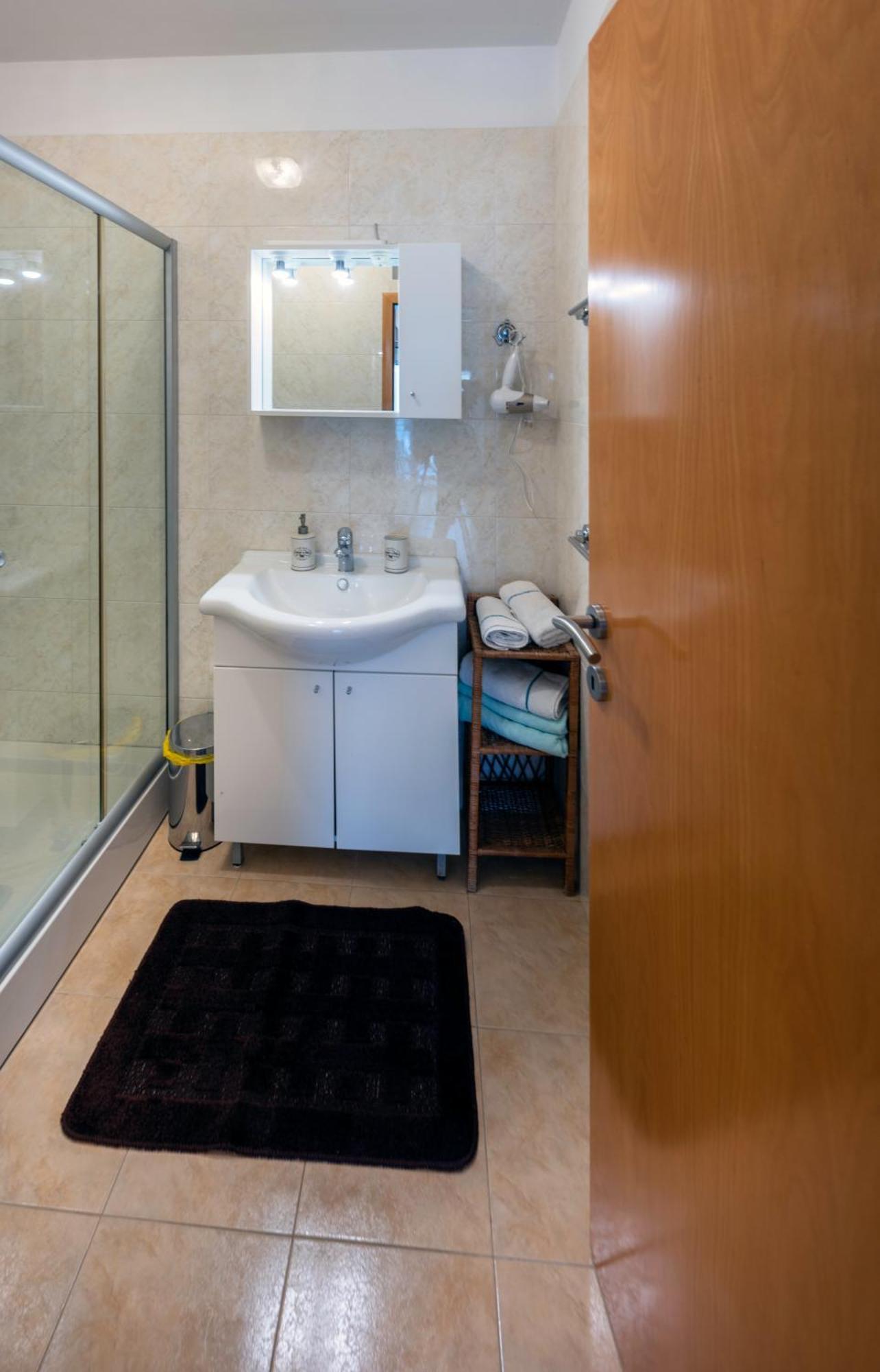 Apartment Anamaria With Seaview 佩特坎内 外观 照片