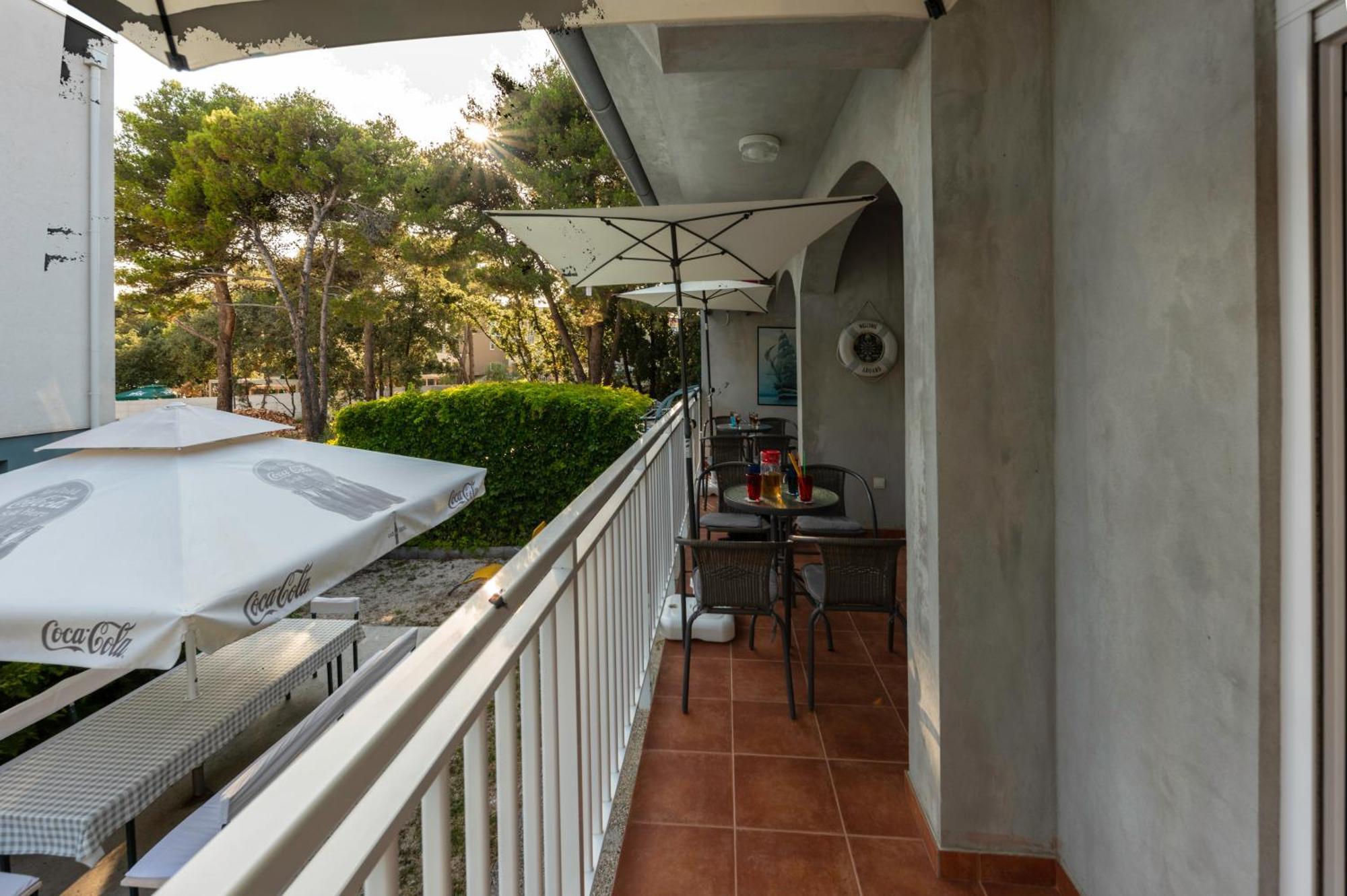 Apartment Anamaria With Seaview 佩特坎内 外观 照片